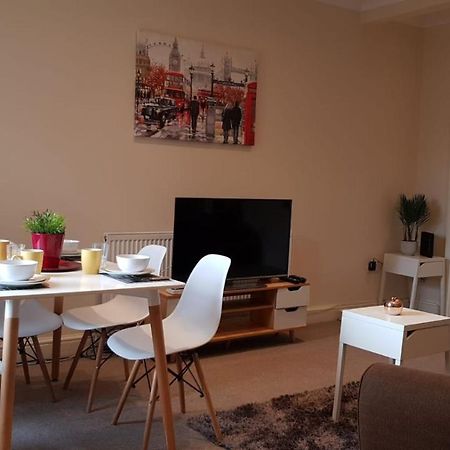 Bellaliving 2 Bedroom Apartment - Luton Luton  Extérieur photo